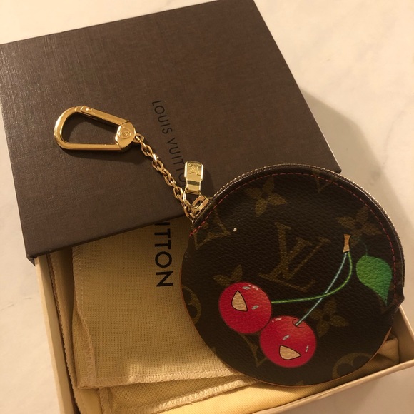 Louis Vuitton Coin Purse - Picture 2 of 2